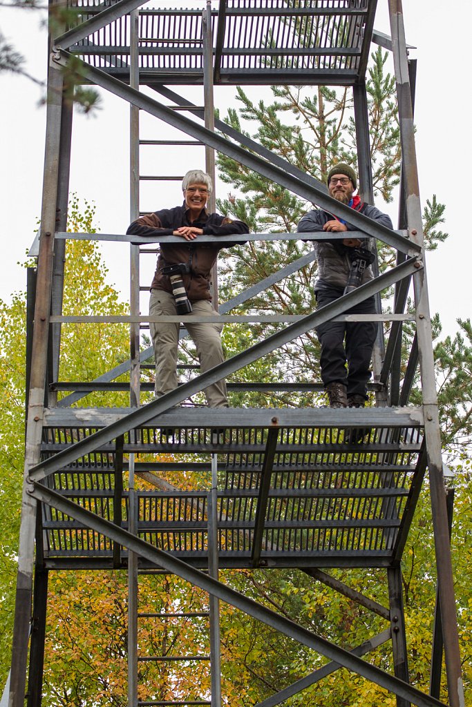 Martine en Yves beklimmen de toren...